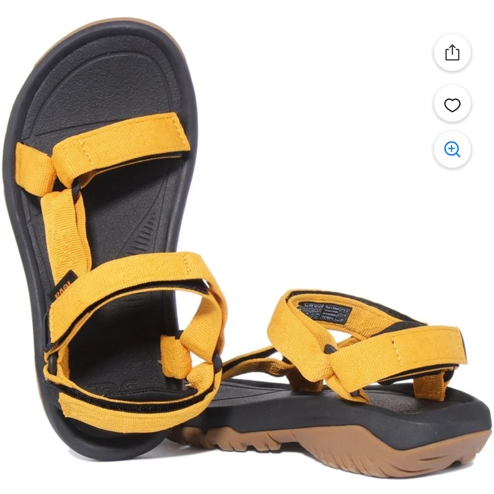 New Mustard color Tevas unisex men’s sz 8/womens sz 9.5